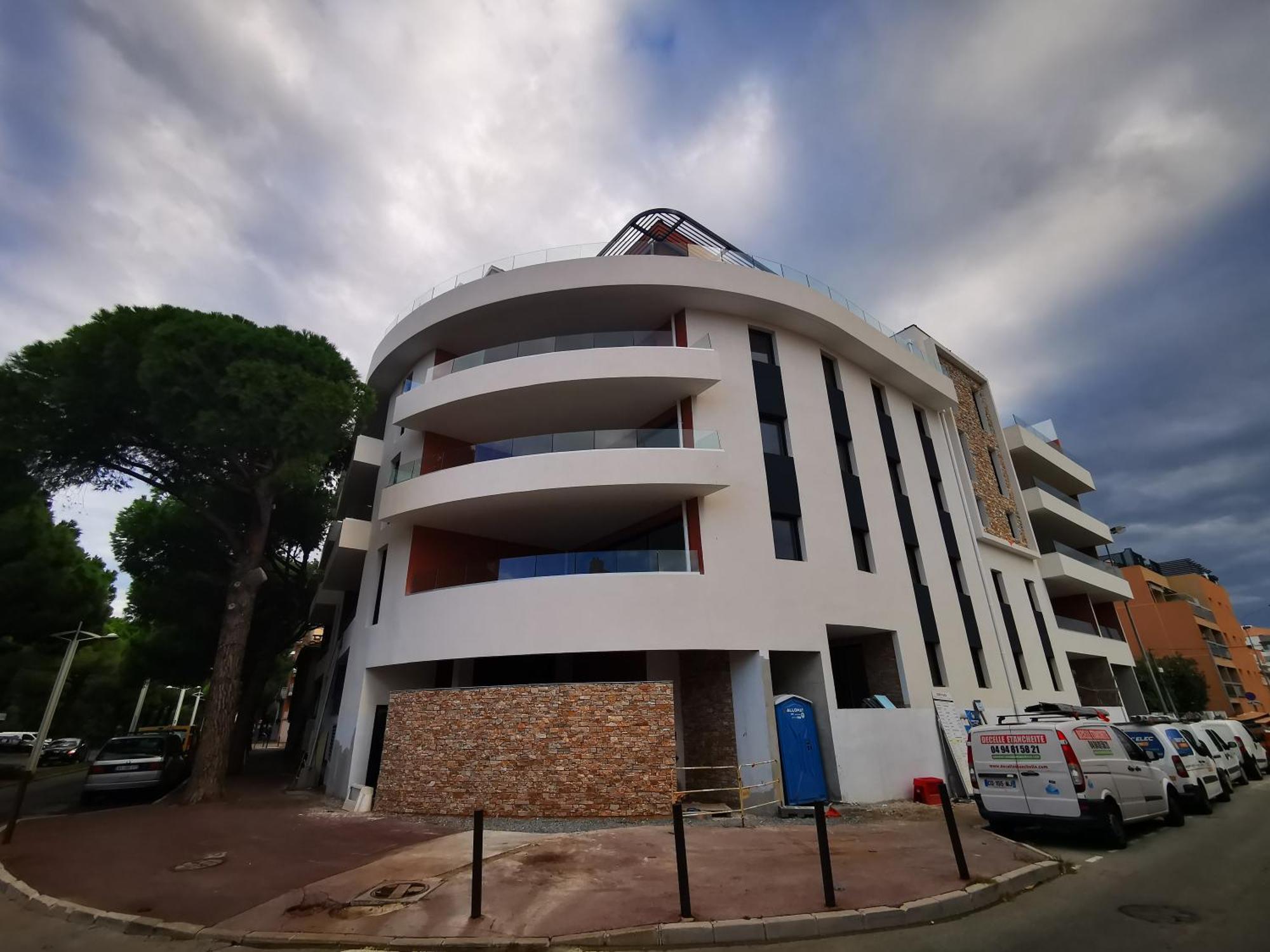 Azur * Fréjus